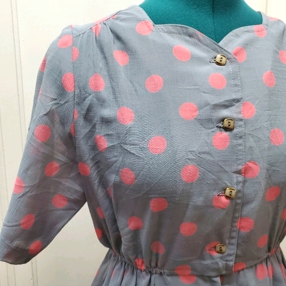 Large Pink Polka-dots Dress - Picture 2 of 3